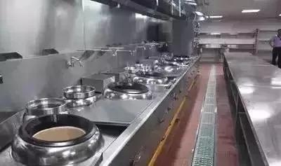 商用廚房廠家選擇廚房設(shè)備的三個(gè)關(guān)鍵標(biāo)準(zhǔn)